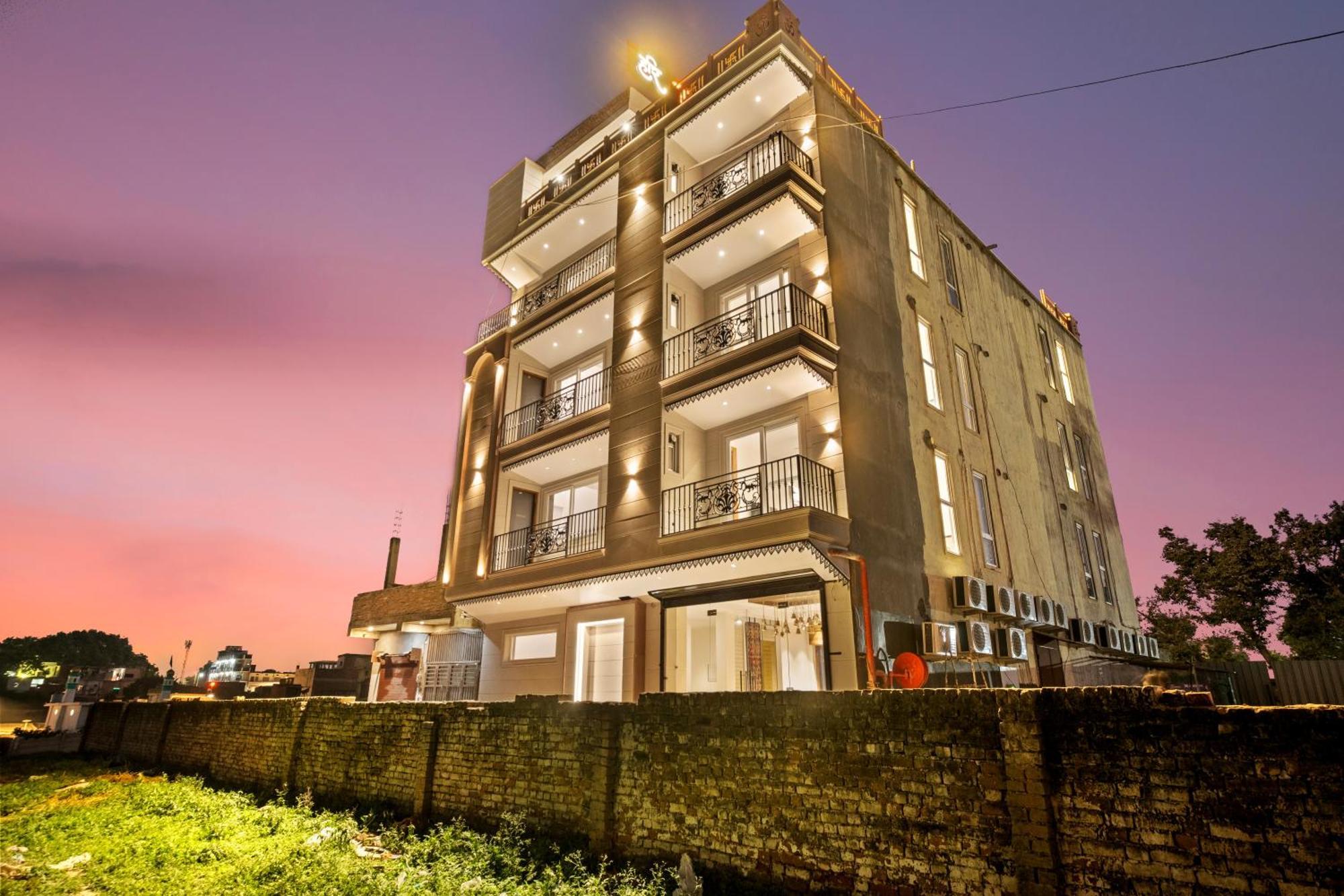 Hotel Hari Om Residency 800 Meters From Ram Mandir Ayodhya Zewnętrze zdjęcie